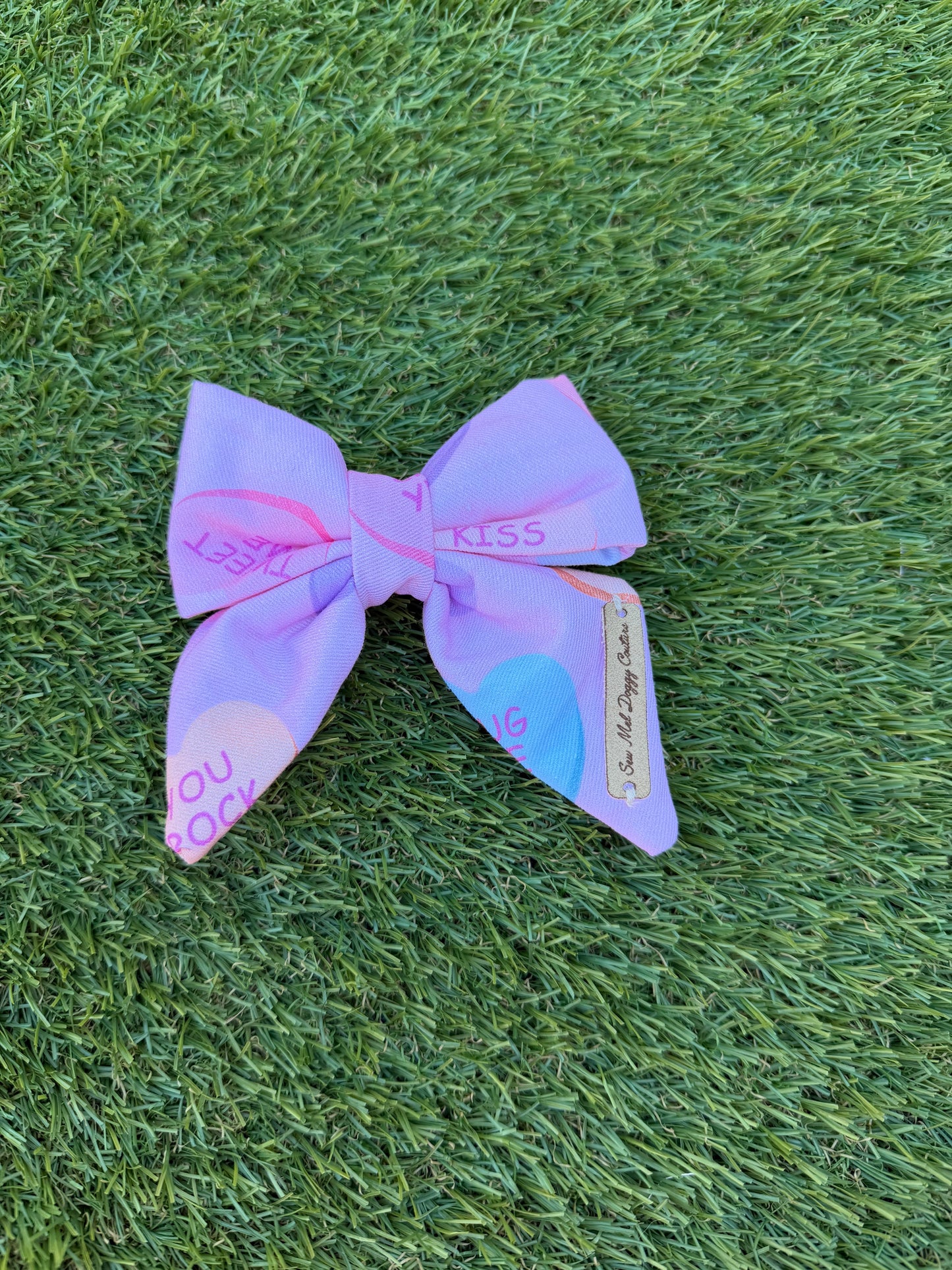 Sailor Bow - Conversation Hearts