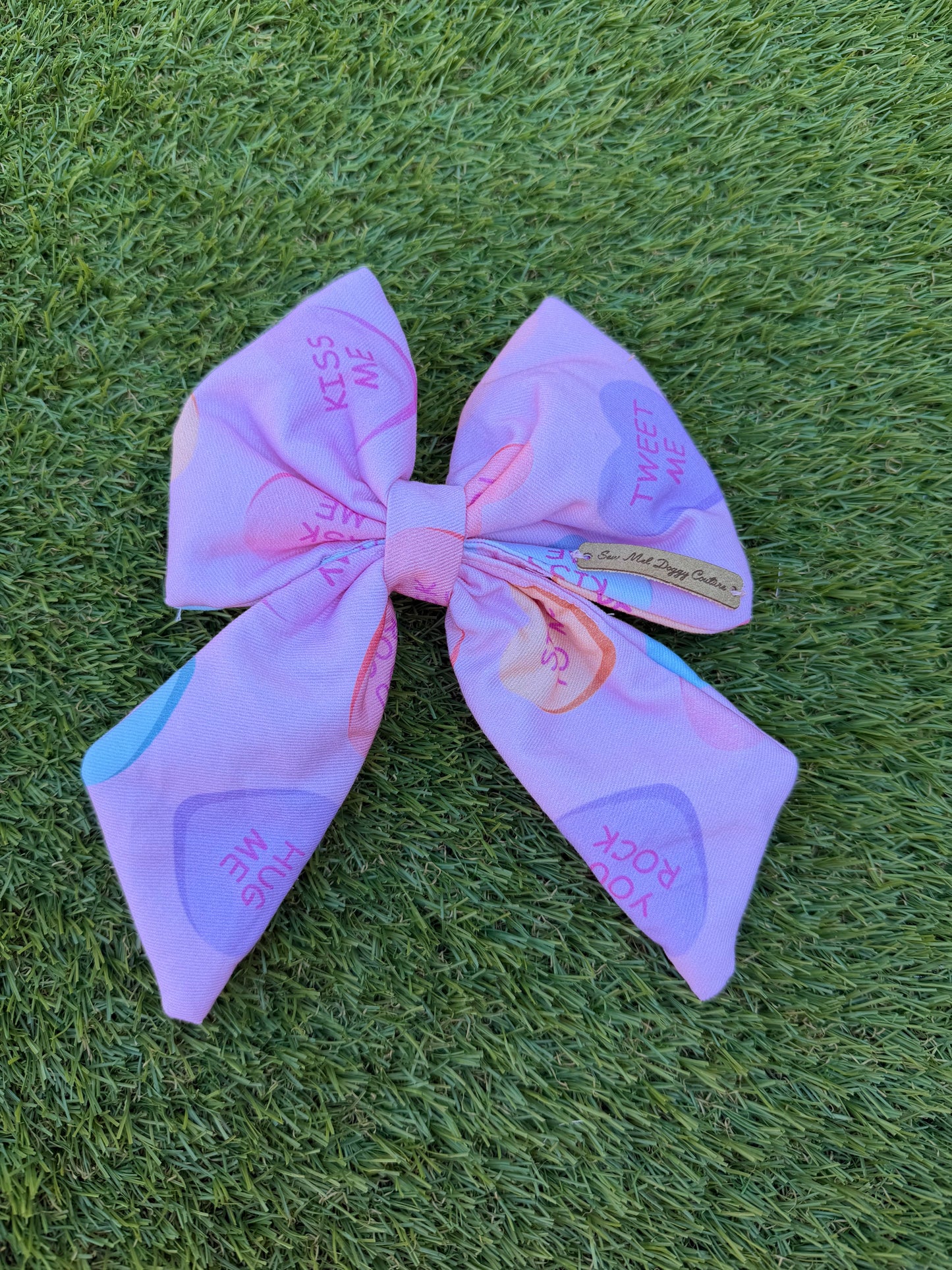 Sailor Bow - Conversation Hearts