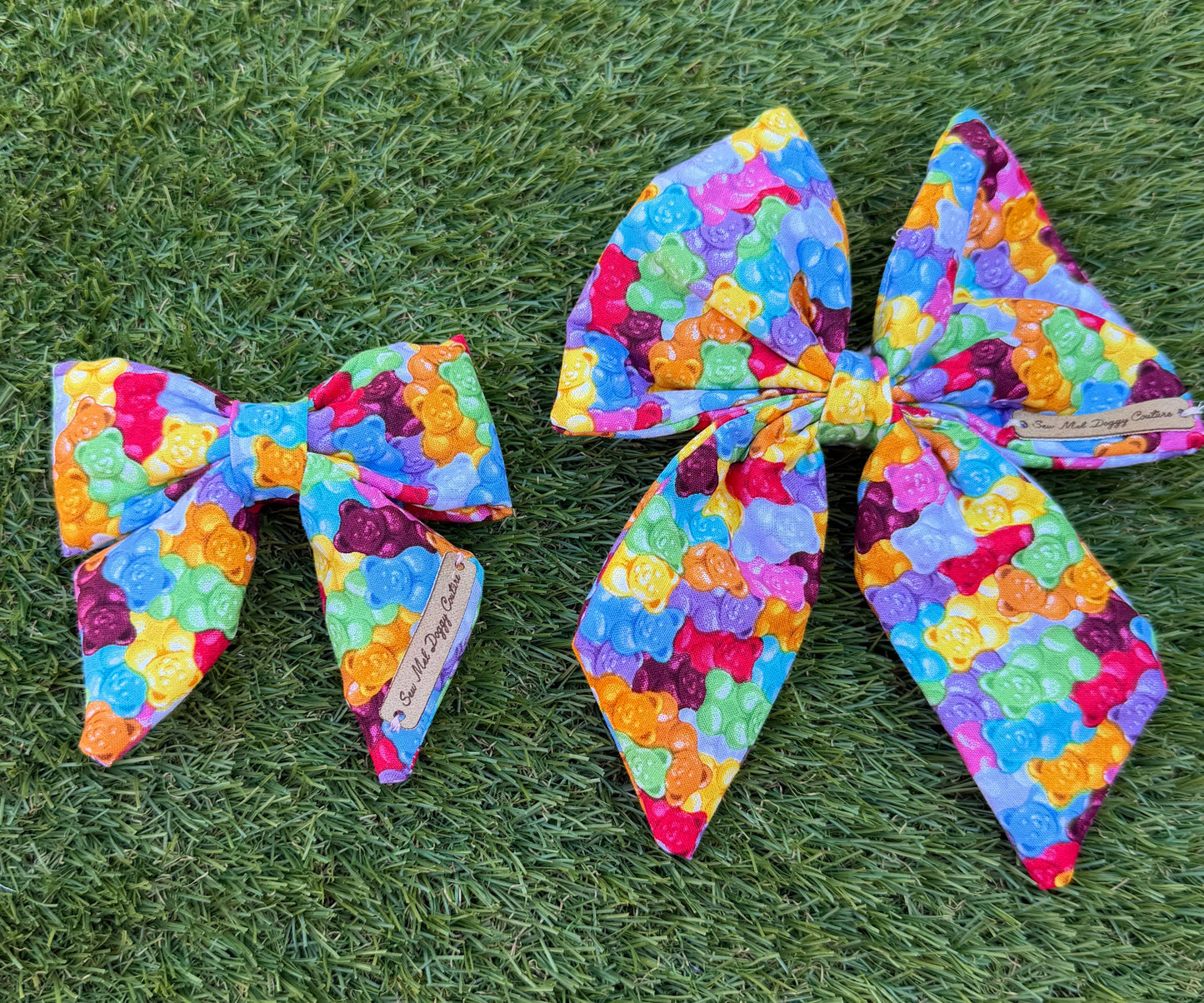 Sailor Bow - Gummy Bears